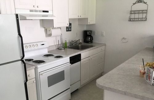 Quincy Condo | Crescent Bar Columbia River Condo #143