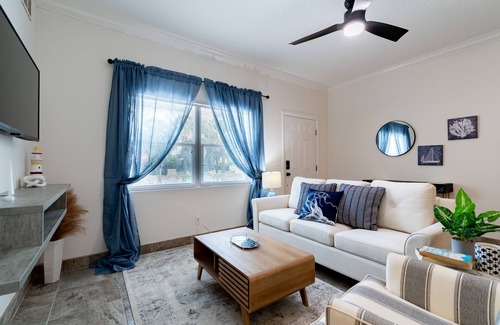 Crescent Beach Condo | Crescent Beach 4 Summ