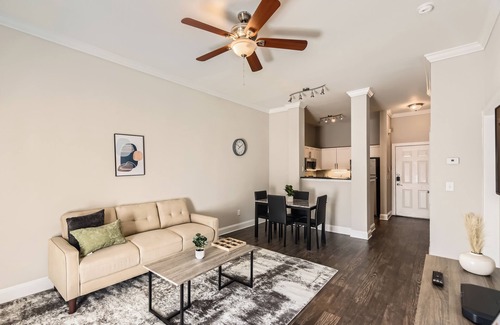 Old Fourth Ward Apartment | Crest at Midtown 4603 l 1 Bedroom 1 Bathroom
