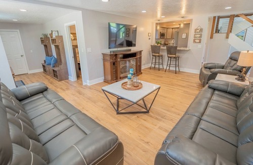 Crested Butte South House | Crested Butte Creekside Retreat