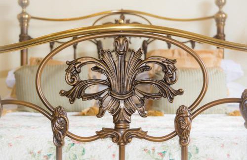 Lincoln House | Creston Villa Guest House