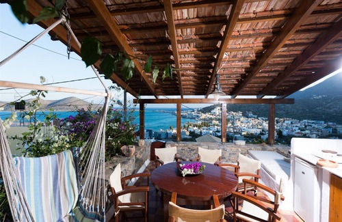 Mavrikiano House | Cretan Historical Home with Sea View (Argiro)