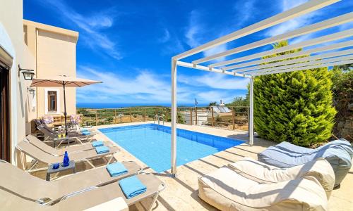 Kournas Villa | Cretan Sunny Villa With Heated Pool