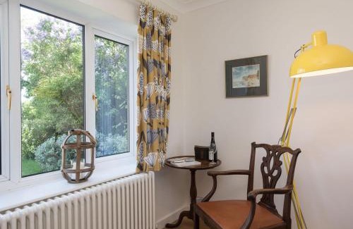 Titchwell House | Crinkum