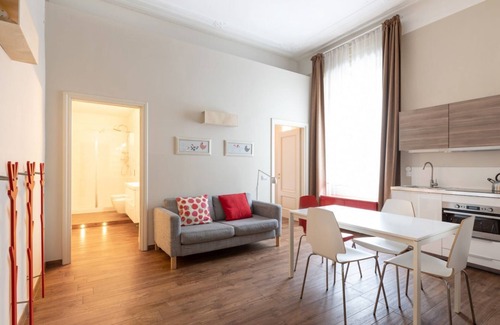 Porta Lodovica Apartment | Crocetta Carmen one bedroom 1st floor - Mirable PM