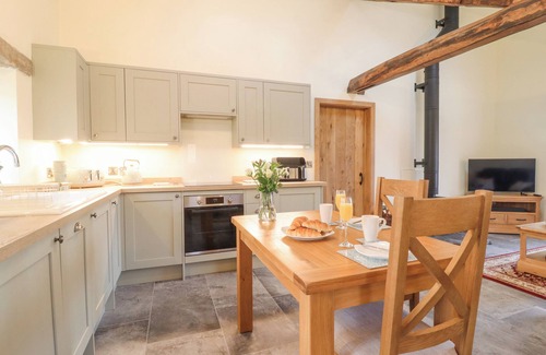 Skipton Cottage | CROFT COTTAGE, romantic, character holiday cottage in Gargrave