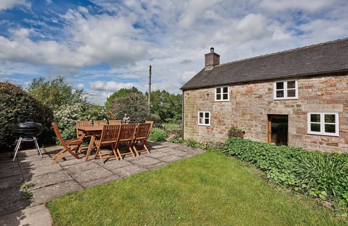 Horton Cottage | Croft Meadows Farm - 5 bedroom, dog friendly cottage in rural Staffordshire