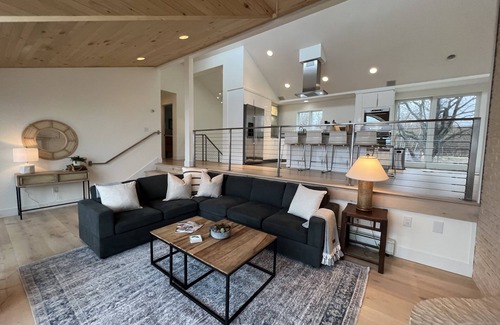 Oden House | Crooked Landing - Lakefront - Dock - Petoskey