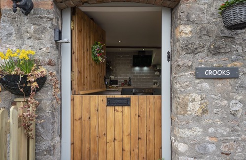Axbridge House | CROOKS, pet friendly, character holiday cottage in Axbridge