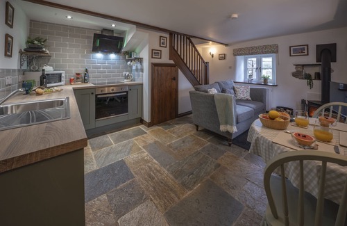 Axbridge House | CROOKS, pet friendly, character holiday cottage in Axbridge