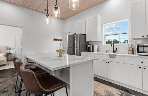 Fredericksburg Cottage | Cross Mountain Cottages 6 | Relax, Grill, Repeat