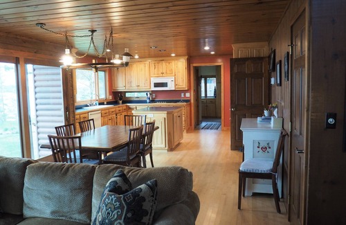 Pequot Lakes Cabin | Crosslake Chain/Charming Family Cabin!nNEW August long weekend dates NOW open!