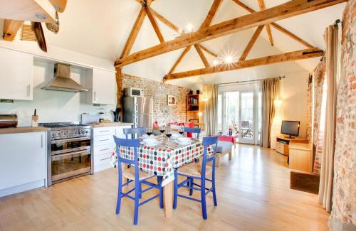Briston House | Crossways Barn