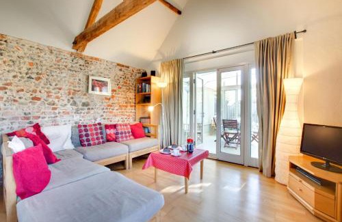 Briston House | Crossways Barn