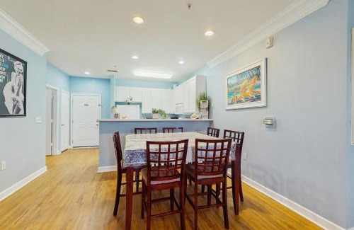 Calabash Apartment | Crow Creek 2302