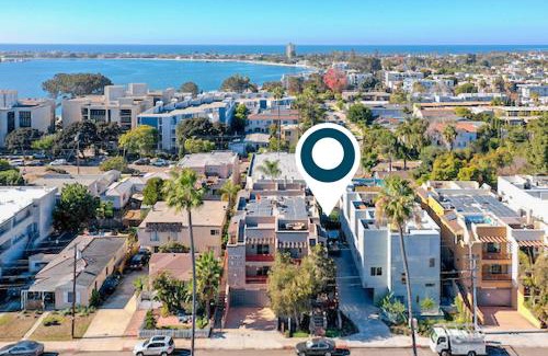 Crown Point House | Crown Point Views