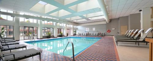 Dunwoody Hotel | Crowne Plaza Atlanta Perimeter at Ravinia by IHG