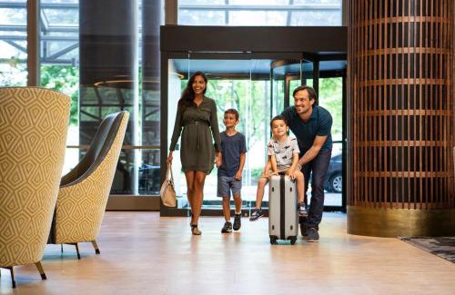 Dunwoody Hotel | Crowne Plaza Atlanta Perimeter at Ravinia by IHG