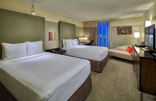 Greektown Hotel | Crowne Plaza - Chicago West Loop by IHG