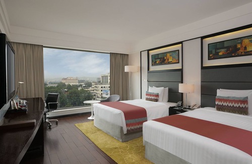 Pune Hotel | Crowne Plaza Pune City Centre by IHG