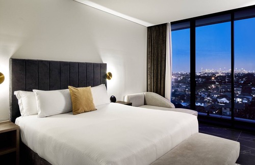 Burwood Hotel | Crowne Plaza Sydney Burwood by IHG