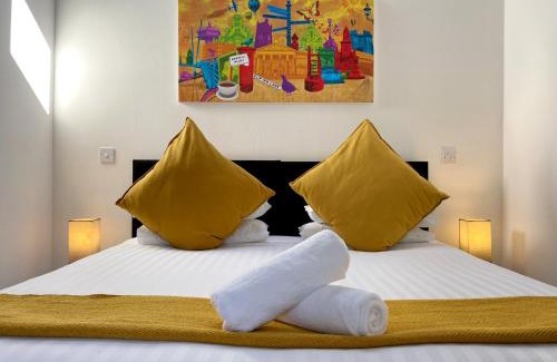 Lancaster Hotel | Crows Hotel