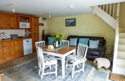 Llanwrda Cottage | Crud-y-barcud