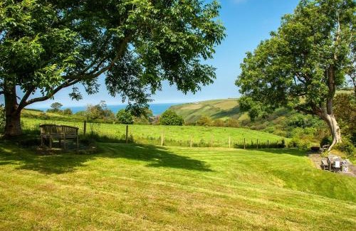 Moylegrove House | Crug Y Felin