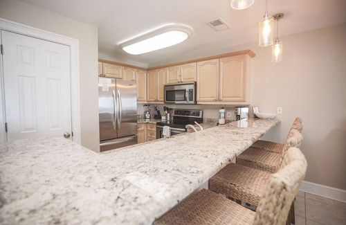 Crystal Beach Condo | Crystal Dunes Beach Resort by Panhandle Getaways