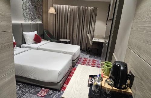 Taj Ganj Hotel | Crystal Inn