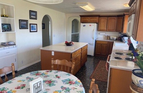 Crescent City House | Crystal Palace! Steps to beach!