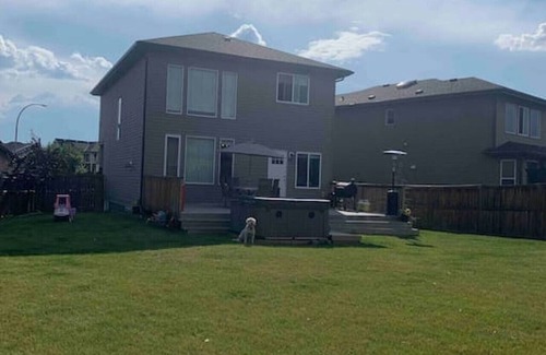 Auburn Bay House | Crystal · The Ultimate Family Home- 5 Bedroom with playground