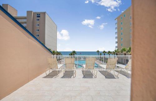 Gulf Shores Apartment | Crystal Tower 508 by Vacation Homes Collection