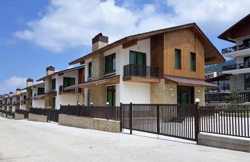 Bakuriani Villa | Crystal Town House