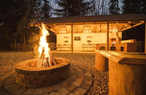 Siculeni Villa | Csalóka kulcsosház