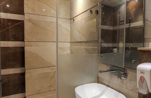 Amritsar Hotel | CSJS Inn Hotel Marketed by Kiwiana