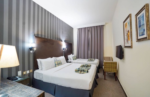 Al Sabkha Hotel | Cube Hotel Dubai