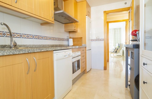 San Luis de Sabinillas Apartment | Cubo's Apartment Duquesa Manilva & Parking /community pool /free wifi /parking included