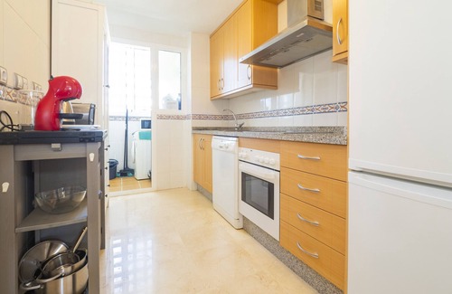 San Luis de Sabinillas Apartment | Cubo's Apartment Duquesa Manilva & Parking /community pool /free wifi /parking included