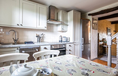Bakewell Cottage | CUCKOO, pet friendly, character holiday cottage in Bakewell