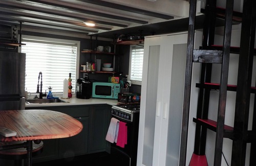 Bastrop House | Cuckoo’s nest tiny house: Amazing experience