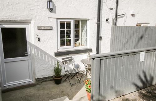 Llangollen House | Cuddfan