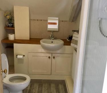 Camelford House | Culloden Farmhouse