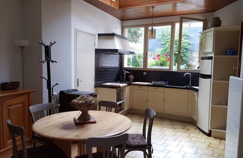 Chaudes-Aigues House | cure or vacation rental