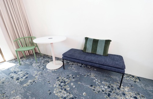 Battery Hill Hotel | Currimundi Hotel Motel