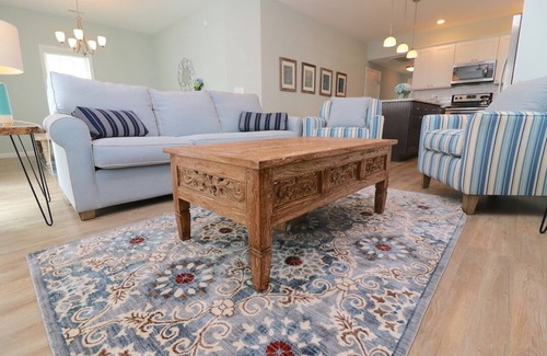 Bermuda Bay House | Currituck Cottage 3 Bedroom Home at Devonshire Place, Bermuda Bay Amenities!