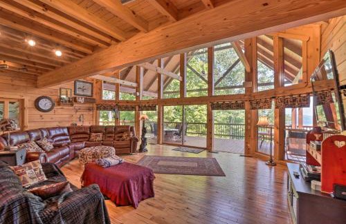 Celina House | Custom Cabin with 12 Acres on Dale Hollow Lake!
