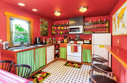 Friday Harbor House | Custom Crafted Unique Home~ FABULOUS group lodging ~ 1.3 miles from Harbor