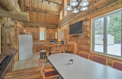 Tustin Cabin | Custom Log Cabin w/Deck & 45 Acres By Pine River!