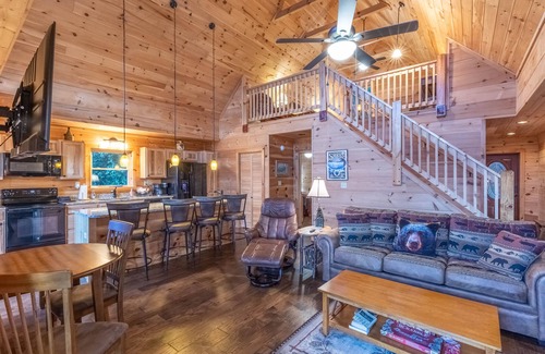Whittier Cabin | Customer Appreciation Year! See Discount information in Ad